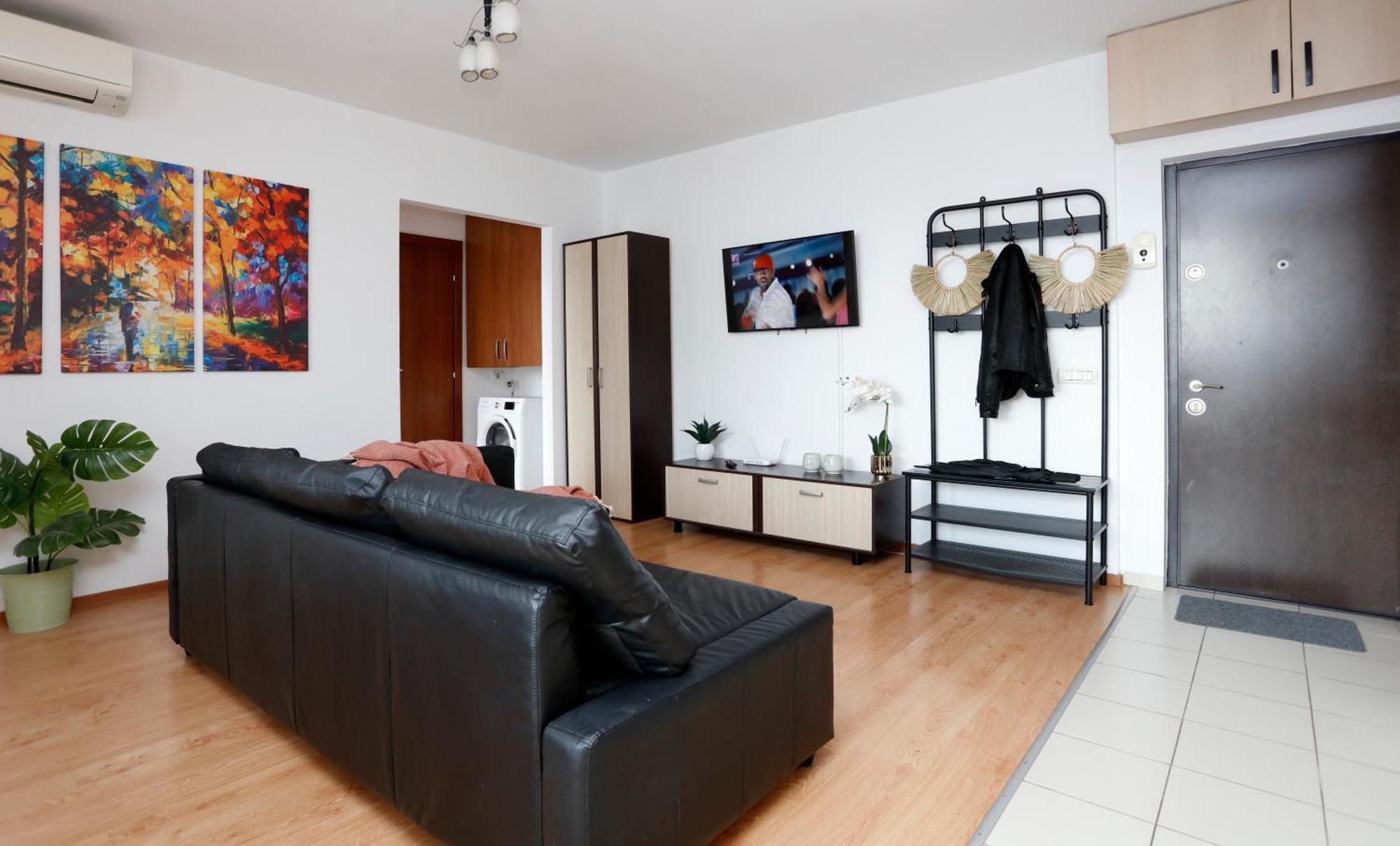 Enchanting Retreat - Historic Old Town - Pet-Friendly Haven - Steps From Unirii Bukarest Exteriör bild