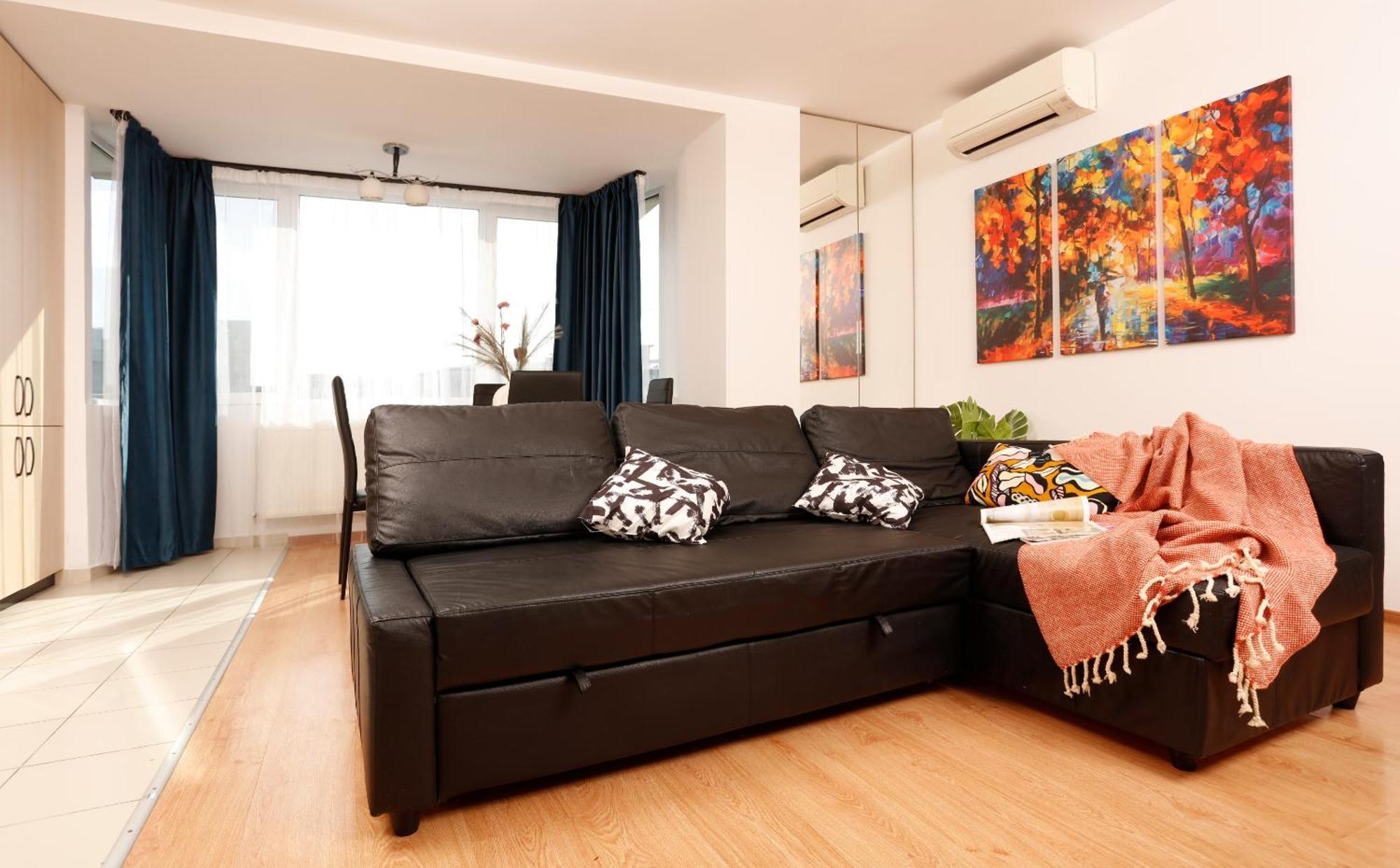 Enchanting Retreat - Historic Old Town - Pet-Friendly Haven - Steps From Unirii Bukarest Exteriör bild