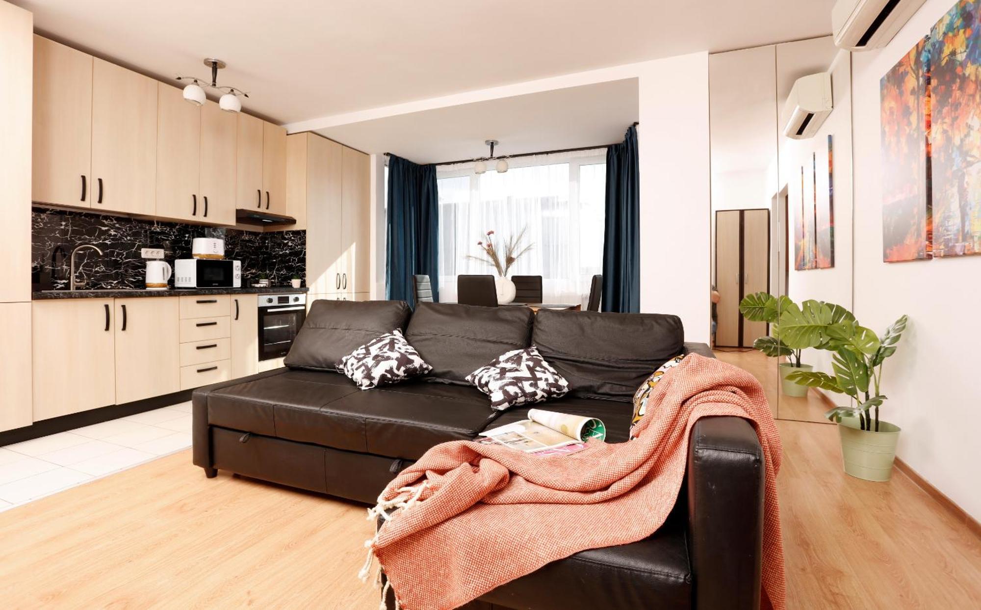 Enchanting Retreat - Historic Old Town - Pet-Friendly Haven - Steps From Unirii Bukarest Exteriör bild