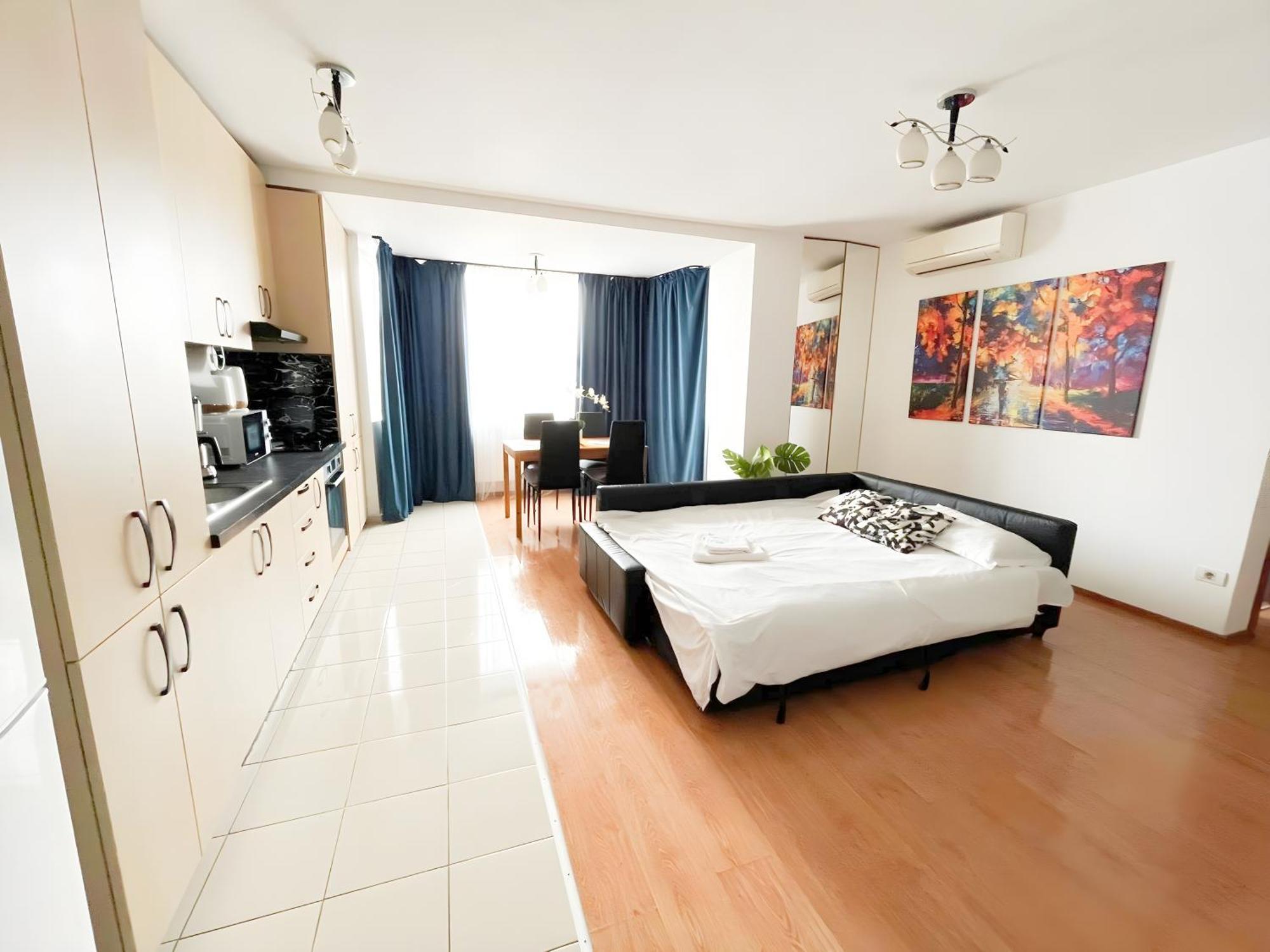 Enchanting Retreat - Historic Old Town - Pet-Friendly Haven - Steps From Unirii Bukarest Exteriör bild